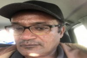 صورة المؤلف أحمد الملك